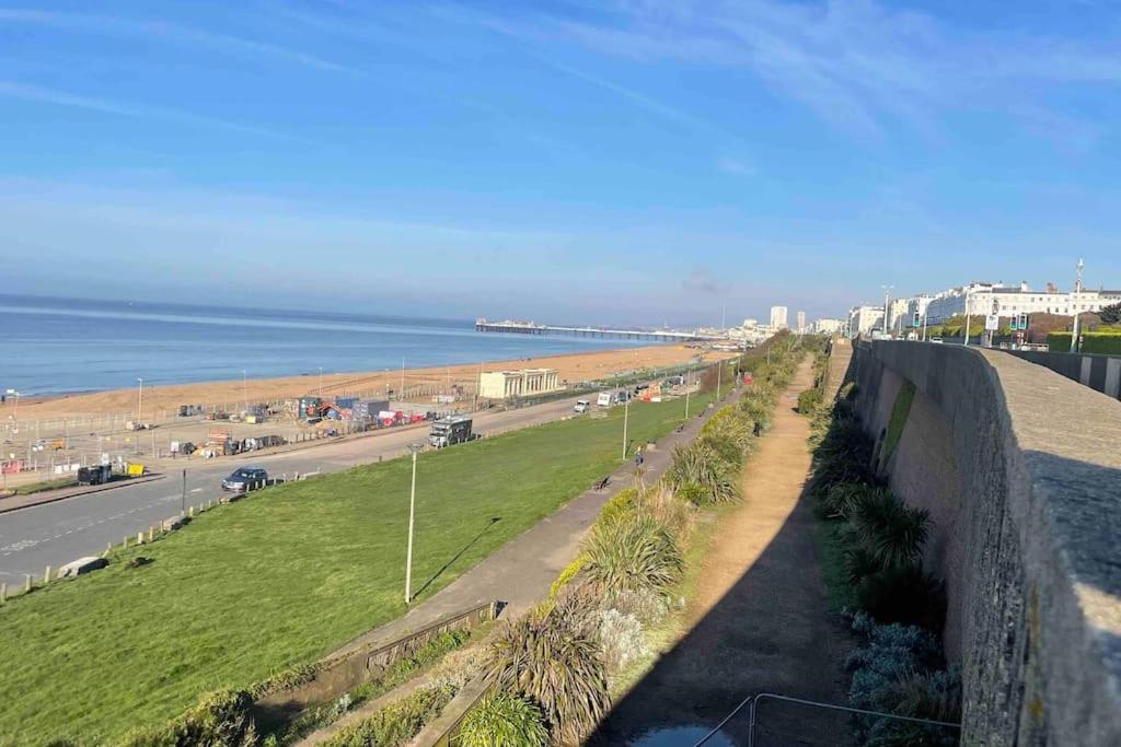 Comfortable Flat Close To The Beach Apartment Brighton Exterior photo